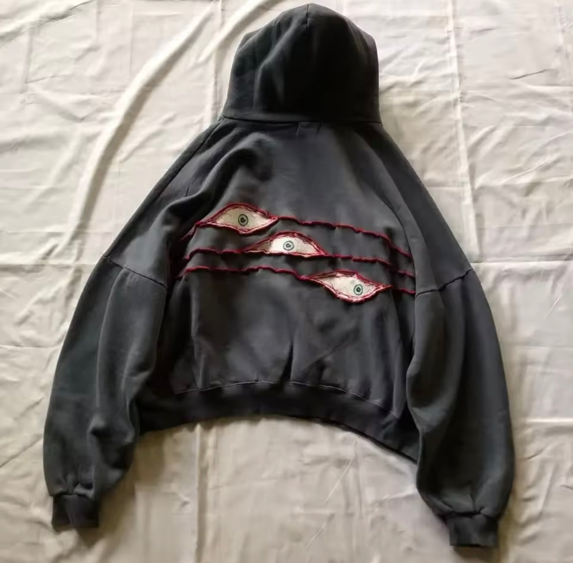 [VERY RARE] Black Eyeball Hoodie | Rare Finds Fits