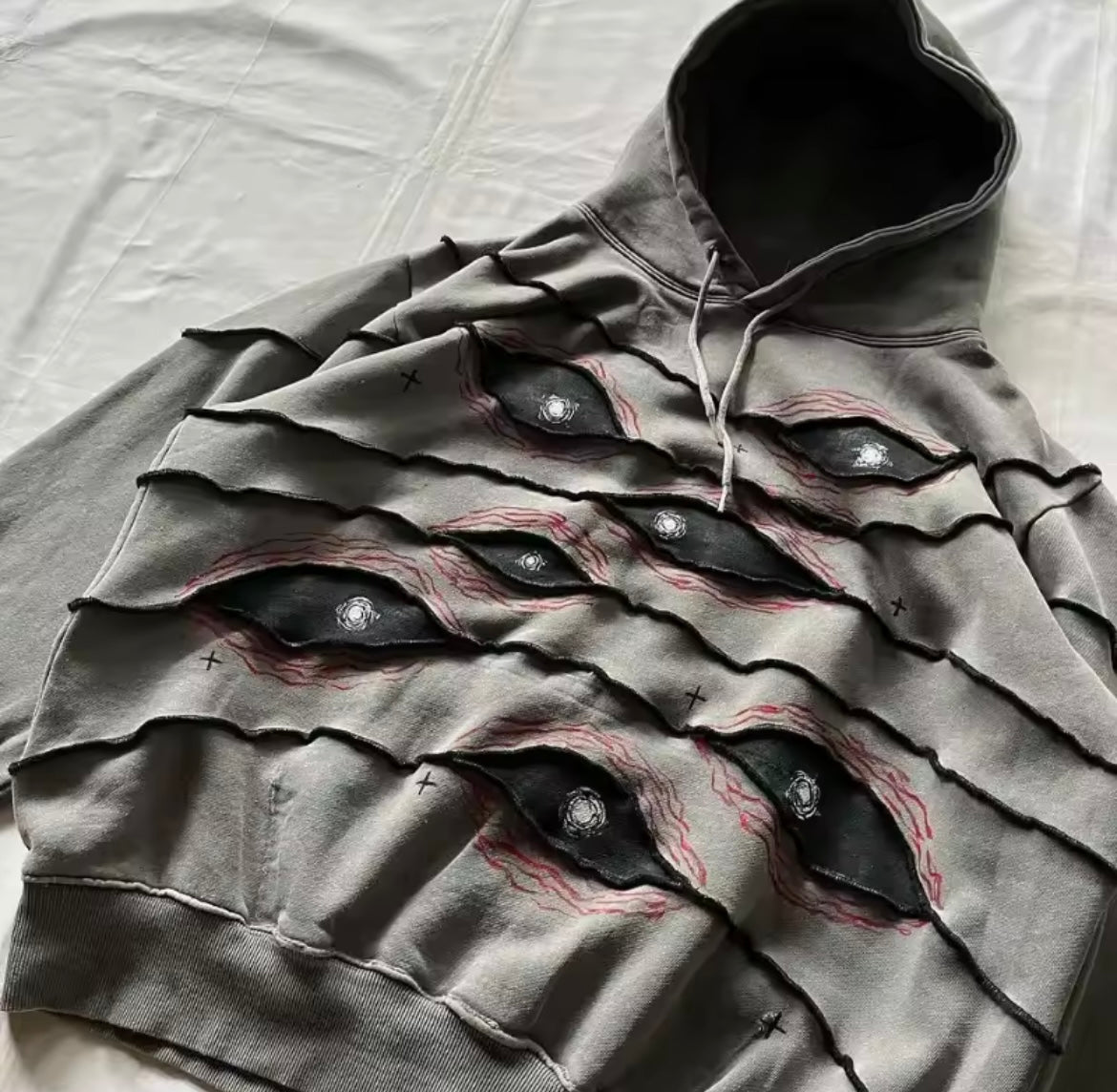 [VERY RARE] Grey Eyeball Hoodie | Rare Finds Fits